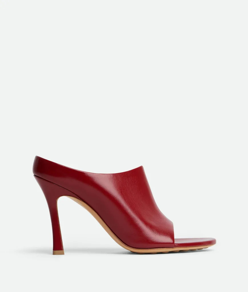 Bottega Veneta Rana Rosewood Shiny Leather Mule Sandal