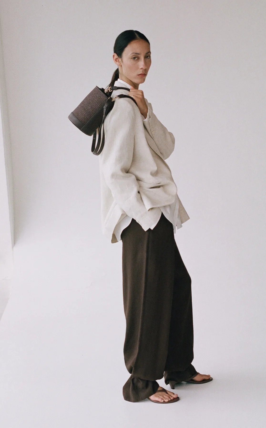 Mango Small Chocolate Raffia Bucket Bag