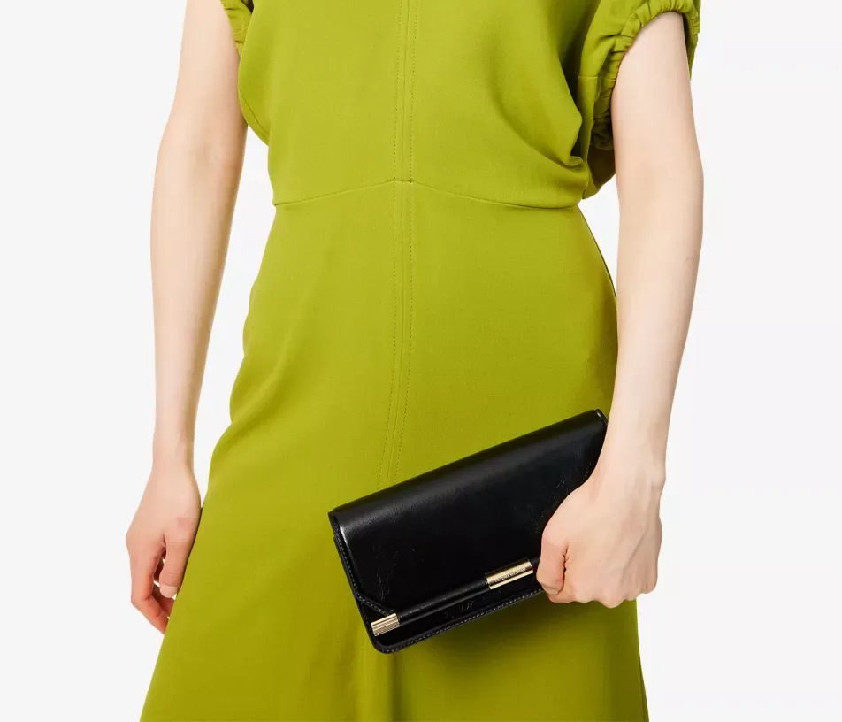 Victoria Beckham 202 Leather Black Clutch