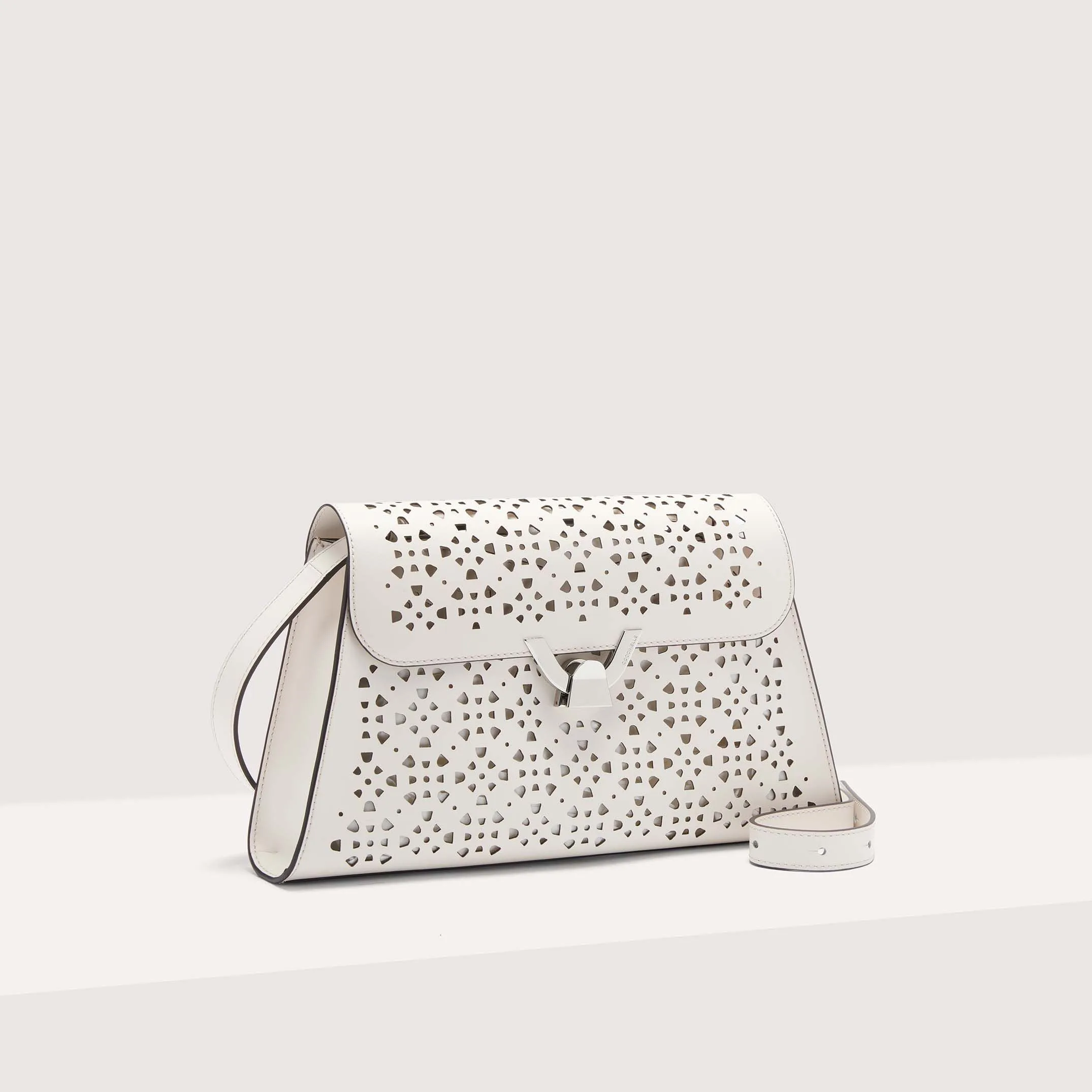 Coccinelle Dew Cowhide Perforee Medium Blanco Shoulder Bag