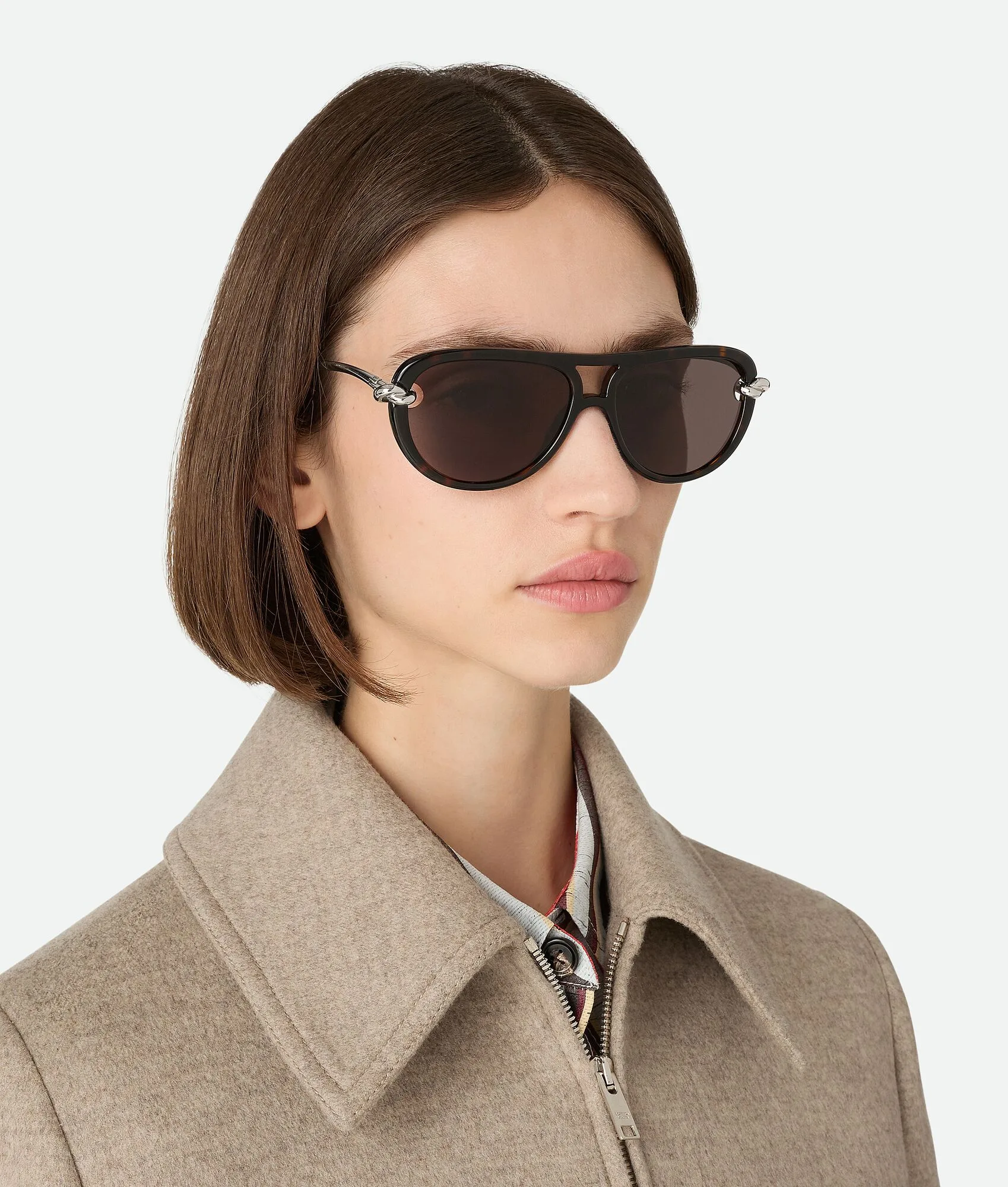 Bottega Veneta Knot Aviator Havana: Grey Sunglasses