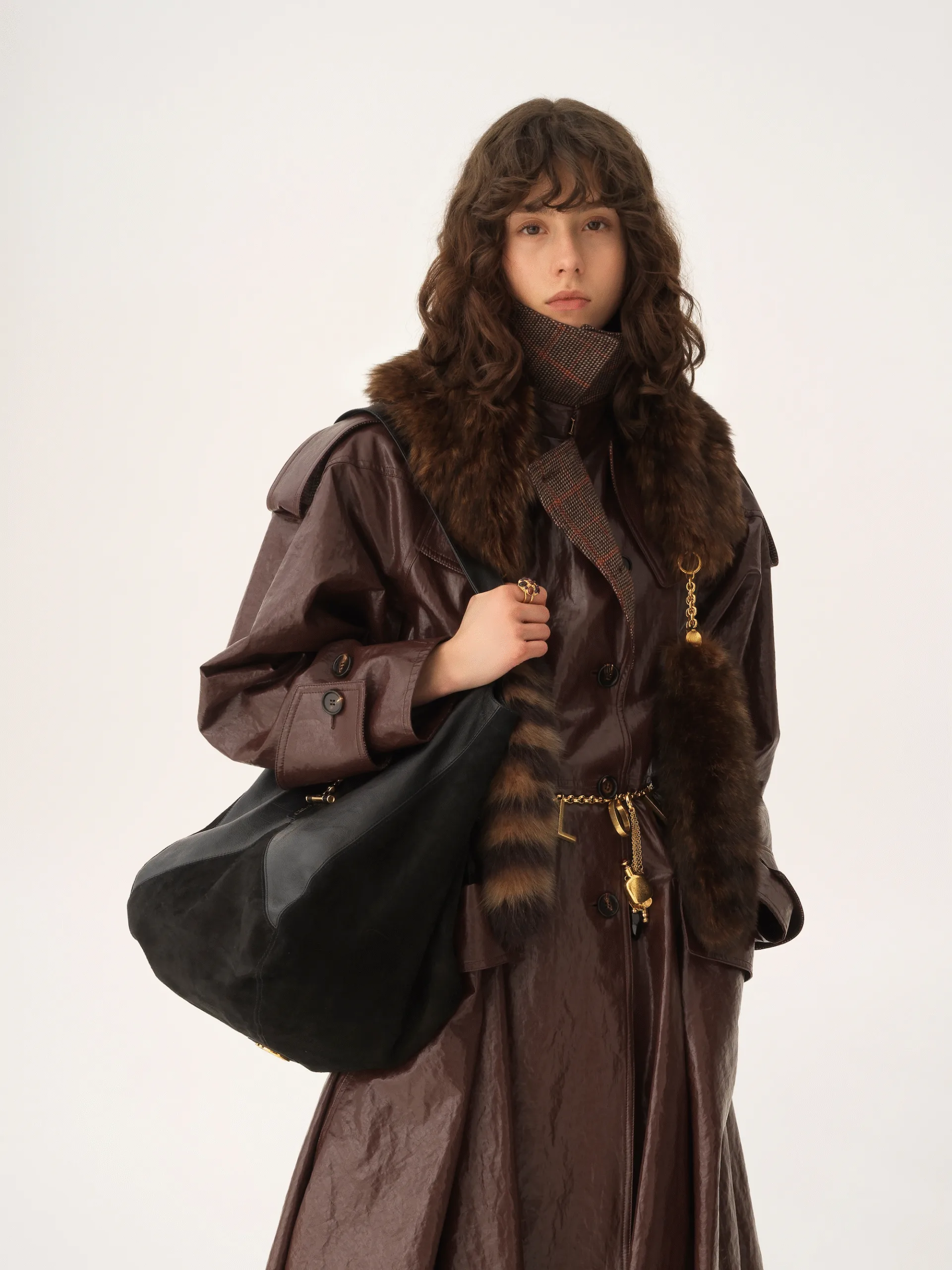 Chloé Balloon Bag in Black Grained Leather & Suede