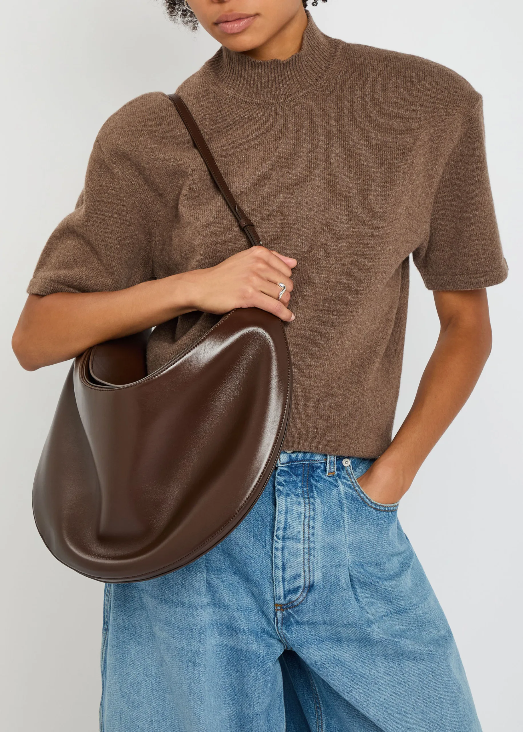 Jacquemus Le Calisso Rond Midnight Brown Leather Shoulder Bag